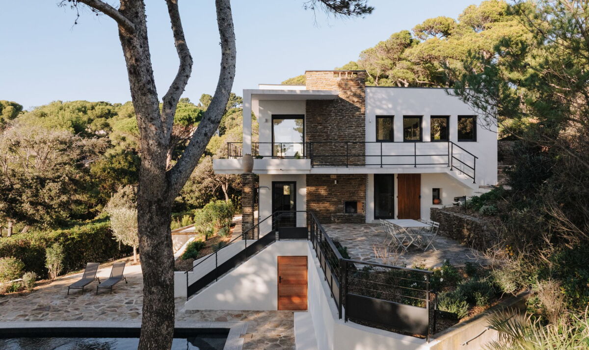 Maisons côté sud : ces aménagements extérieurs qui changent tout - Côté ...